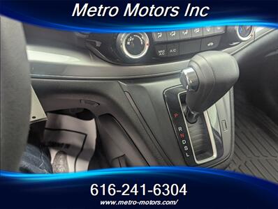 2015 Honda CR-V LX   - Photo 19 - Grand Rapids, MI 49548