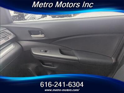 2015 Honda CR-V LX   - Photo 17 - Grand Rapids, MI 49548