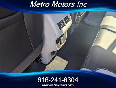 2023 GMC Terrain SLT   - Photo 27 - Grand Rapids, MI 49548