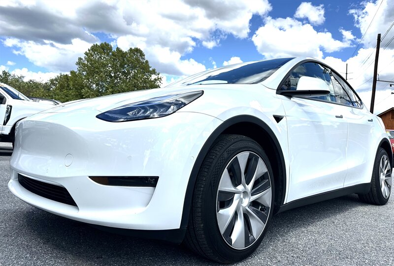 2021 Tesla Model Y  Long Range