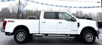 2021 Ford F-350 Crew Cab LARIAT 4X4 - Photo 4 - Finksburg, MD 21048