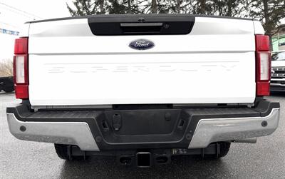 2021 Ford F-350 Crew Cab LARIAT 4X4 - Photo 9 - Finksburg, MD 21048