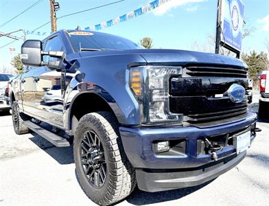 2019 Ford F-250  Crew Cab LARIAT 4X4 - Photo 1 - Finksburg, MD 21048