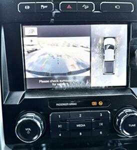 2019 Ford F-250  Crew Cab LARIAT 4X4 - Photo 16 - Finksburg, MD 21048