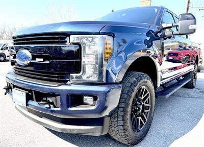 2019 Ford F-250  Crew Cab LARIAT 4X4 - Photo 2 - Finksburg, MD 21048