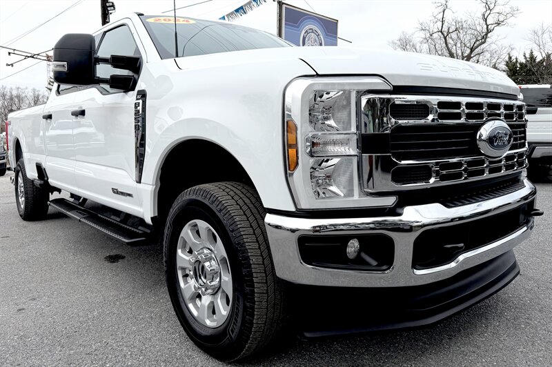 2024 Ford F-250  Crew Cab XLT 4X4