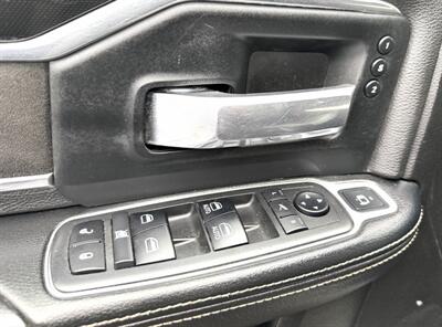 2019 RAM 3500 Laramie  Crew Cab LARAMIE FLAT BED 4X4 DRW - Photo 34 - Finksburg, MD 21048