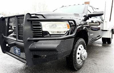 2019 RAM 3500 Laramie  Crew Cab LARAMIE FLAT BED 4X4 DRW - Photo 2 - Finksburg, MD 21048