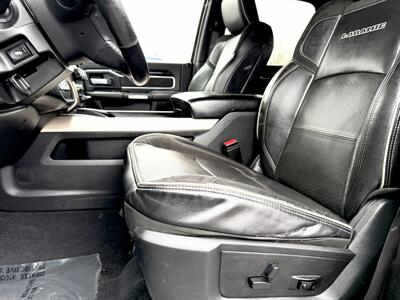 2019 RAM 3500 Laramie  Crew Cab LARAMIE FLAT BED 4X4 DRW - Photo 26 - Finksburg, MD 21048