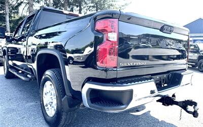 2020 Chevrolet Silverado 2500  Crew Cab LT 4X4 - Photo 7 - Finksburg, MD 21048