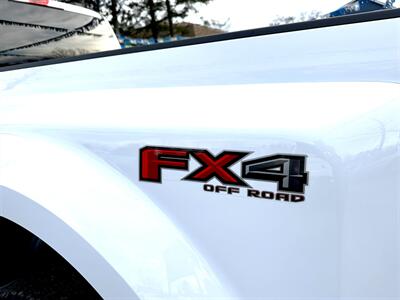 2020 Ford F-350 XLT  Crew Cab XLT DRW 4X4 - Photo 28 - Finksburg, MD 21048