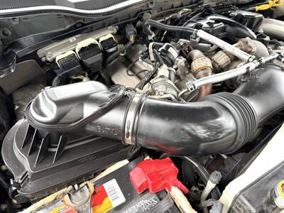 2018 Ford F-350 Crew Cab LARIAT 4X4 - Photo 37 - Finksburg, MD 21048