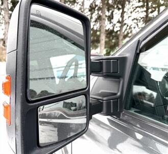 2015 Ford F-350  Crew Cab XLT 4X4 - Photo 31 - Finksburg, MD 21048