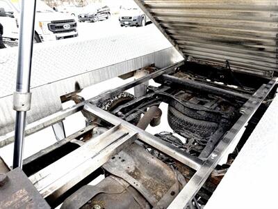 2015 Ford F-350  Crew Cab XLT 4X4 - Photo 13 - Finksburg, MD 21048