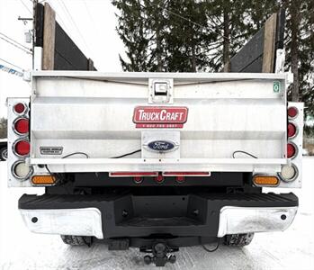 2015 Ford F-350  Crew Cab XLT 4X4 - Photo 11 - Finksburg, MD 21048