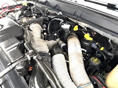 2015 Ford F-350  Crew Cab XLT 4X4 - Photo 37 - Finksburg, MD 21048