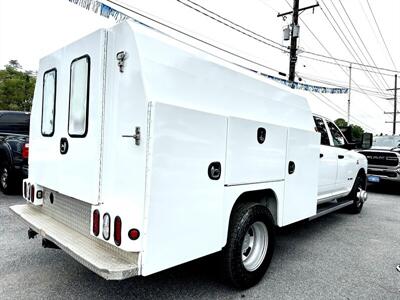 2020 Dodge 3500 Tradesman  Crew Cab Service Body 4x4 DRW - Photo 3 - Finksburg, MD 21048