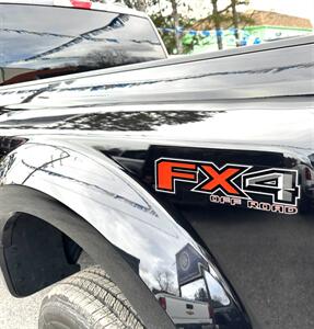 2020 Ford F-350 XL  Crew Cab STX DRW 4X4 - Photo 24 - Finksburg, MD 21048