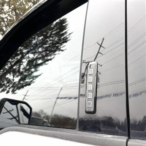 2019 Ford F-150  Crew Cab XLT 4X4 - Photo 34 - Finksburg, MD 21048