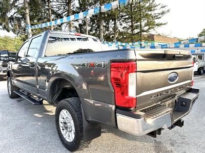 2019 Ford F-250 XLT  Crew Cab XLT 4X4 - Photo 5 - Finksburg, MD 21048