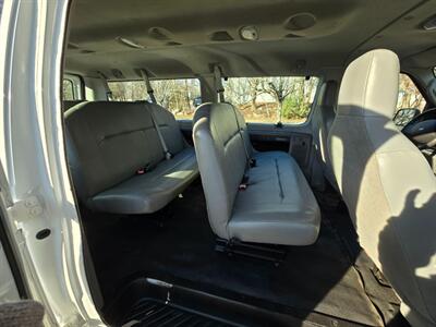 2011 Ford E-350 SD XL - Photo 12 - North Easton, MA 02356