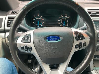 2014 Ford Explorer XLT   - Photo 9 - North Easton, MA 02356
