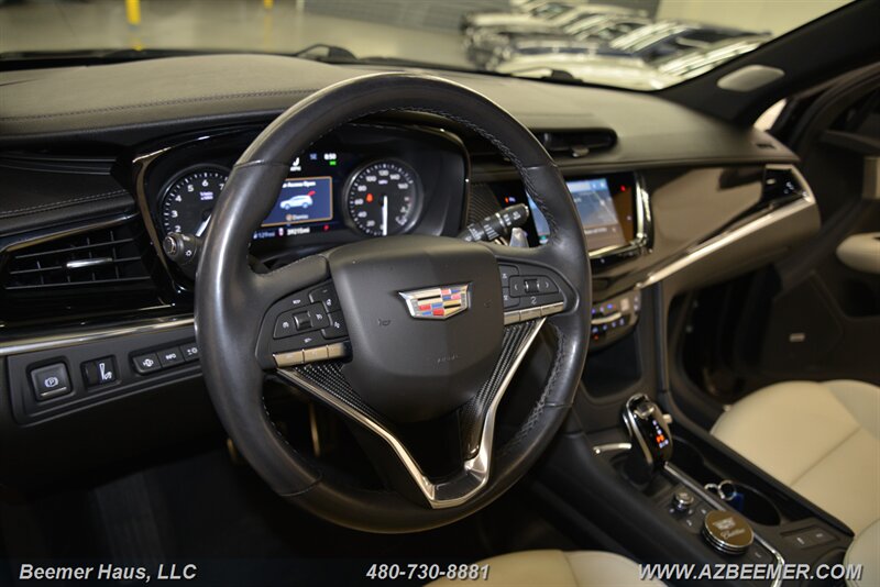 2021 Cadillac XT6 Sport photo