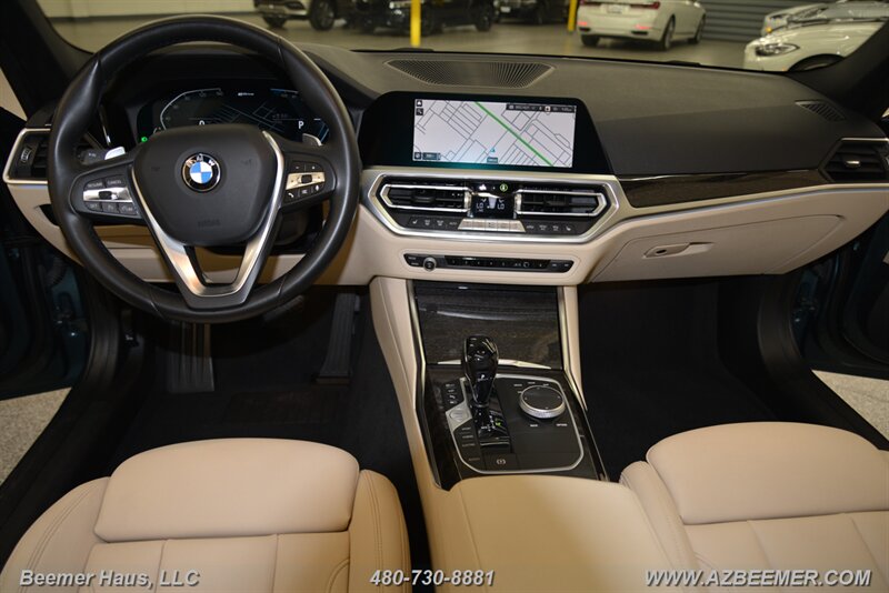 2021 BMW 3-Series 330e photo