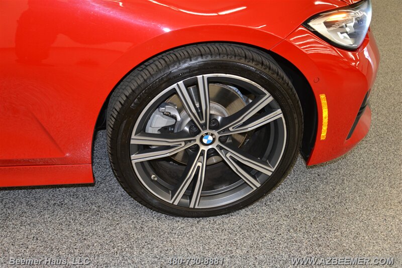 2020 BMW 3-Series 330i photo