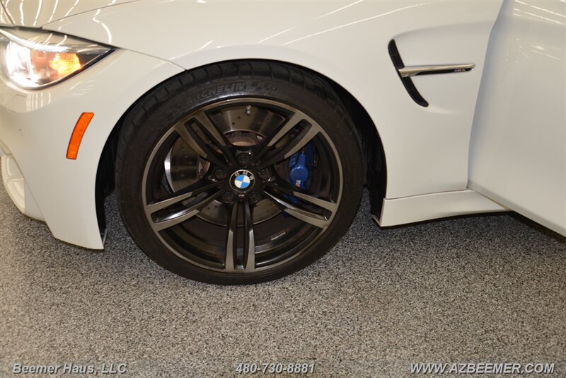 2015 BMW M4  photo