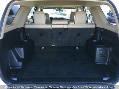 2018 Toyota 4Runner SR5 Premium - Photo 9 - Mesa, AZ 85202