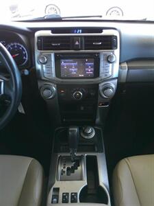 2018 Toyota 4Runner SR5 Premium - Photo 36 - Mesa, AZ 85202