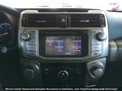 2018 Toyota 4Runner SR5 Premium - Photo 37 - Mesa, AZ 85202