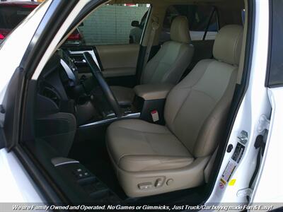 2018 Toyota 4Runner SR5 Premium - Photo 15 - Mesa, AZ 85202