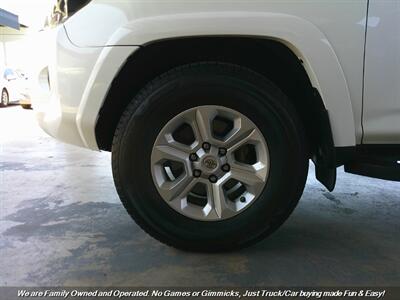 2018 Toyota 4Runner SR5 Premium - Photo 49 - Mesa, AZ 85202