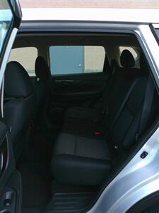 2019 Nissan Rogue S   - Photo 20 - Mesa, AZ 85202