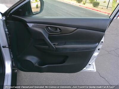 2019 Nissan Rogue S   - Photo 30 - Mesa, AZ 85202