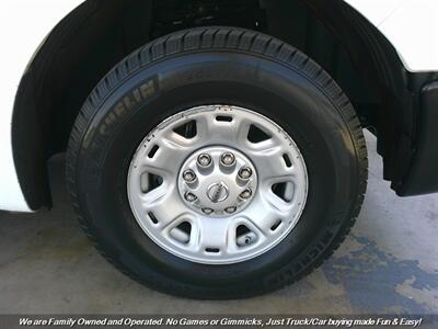 2014 Nissan NV 2500 HD SV   - Photo 31 - Mesa, AZ 85202