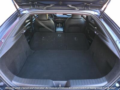 2021 Mazda Mazda3 Hatchback Select - Photo 9 - Mesa, AZ 85202