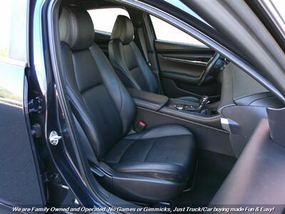 2021 Mazda Mazda3 Hatchback Select - Photo 27 - Mesa, AZ 85202