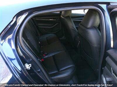 2021 Mazda Mazda3 Hatchback Select - Photo 23 - Mesa, AZ 85202