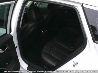 2020 Kia Optima EX Premium   - Photo 15 - Mesa, AZ 85202