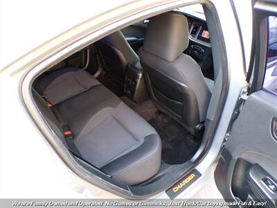 2017 Dodge Charger SE   - Photo 24 - Mesa, AZ 85202
