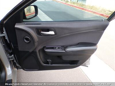 2017 Dodge Charger SE   - Photo 30 - Mesa, AZ 85202