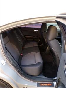 2017 Dodge Charger SE   - Photo 25 - Mesa, AZ 85202