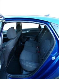 2019 Kia Forte LXS - Photo 19 - Mesa, AZ 85202