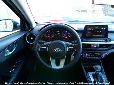 2019 Kia Forte LXS - Photo 14 - Mesa, AZ 85202