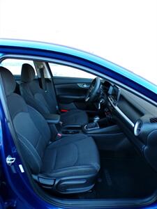 2019 Kia Forte LXS - Photo 27 - Mesa, AZ 85202