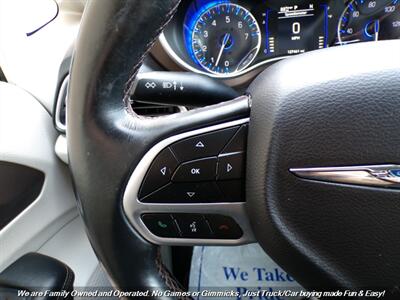 2018 Chrysler Pacifica Touring L   - Photo 50 - Mesa, AZ 85202