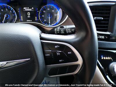 2018 Chrysler Pacifica Touring L   - Photo 51 - Mesa, AZ 85202